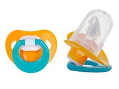 POMA Suzeta din silicon forma anatomica cu cutie 4+